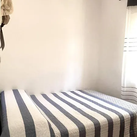 B&p Blue ميامي بلاتجا